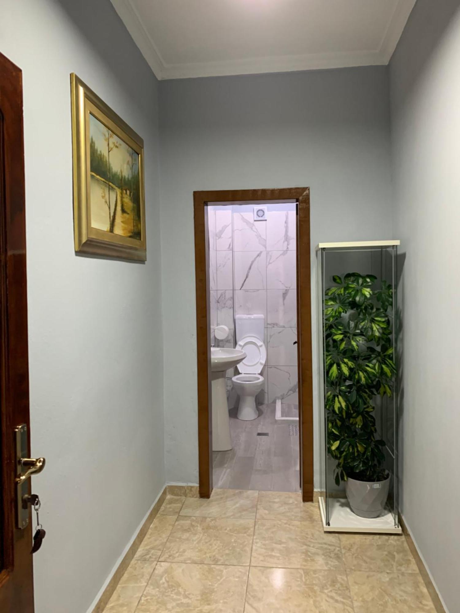 Vila Spaho Корча Екстериор снимка
